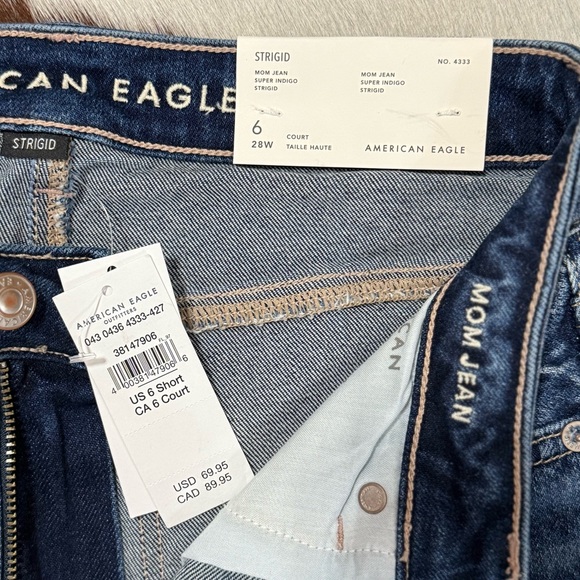 American Eagle Outfitters Super Indigo Ripped Strigid Mom Jean - Picture 4 of 5